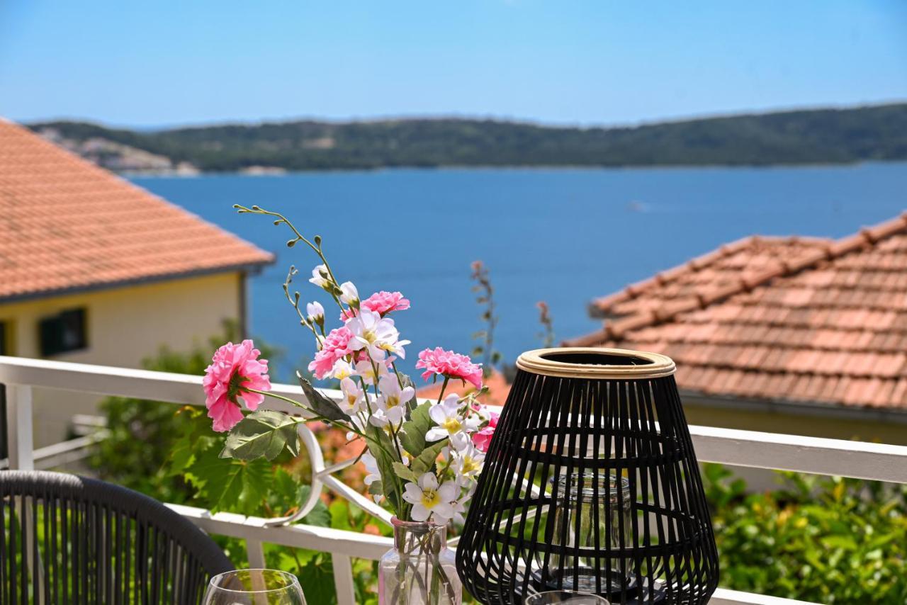Apartment Spira Puovica Trogir Exterior foto