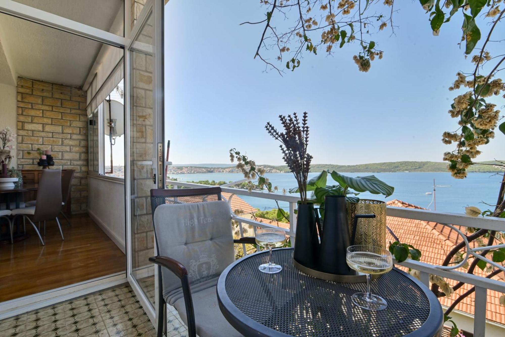 Apartment Spira Puovica Trogir Exterior foto