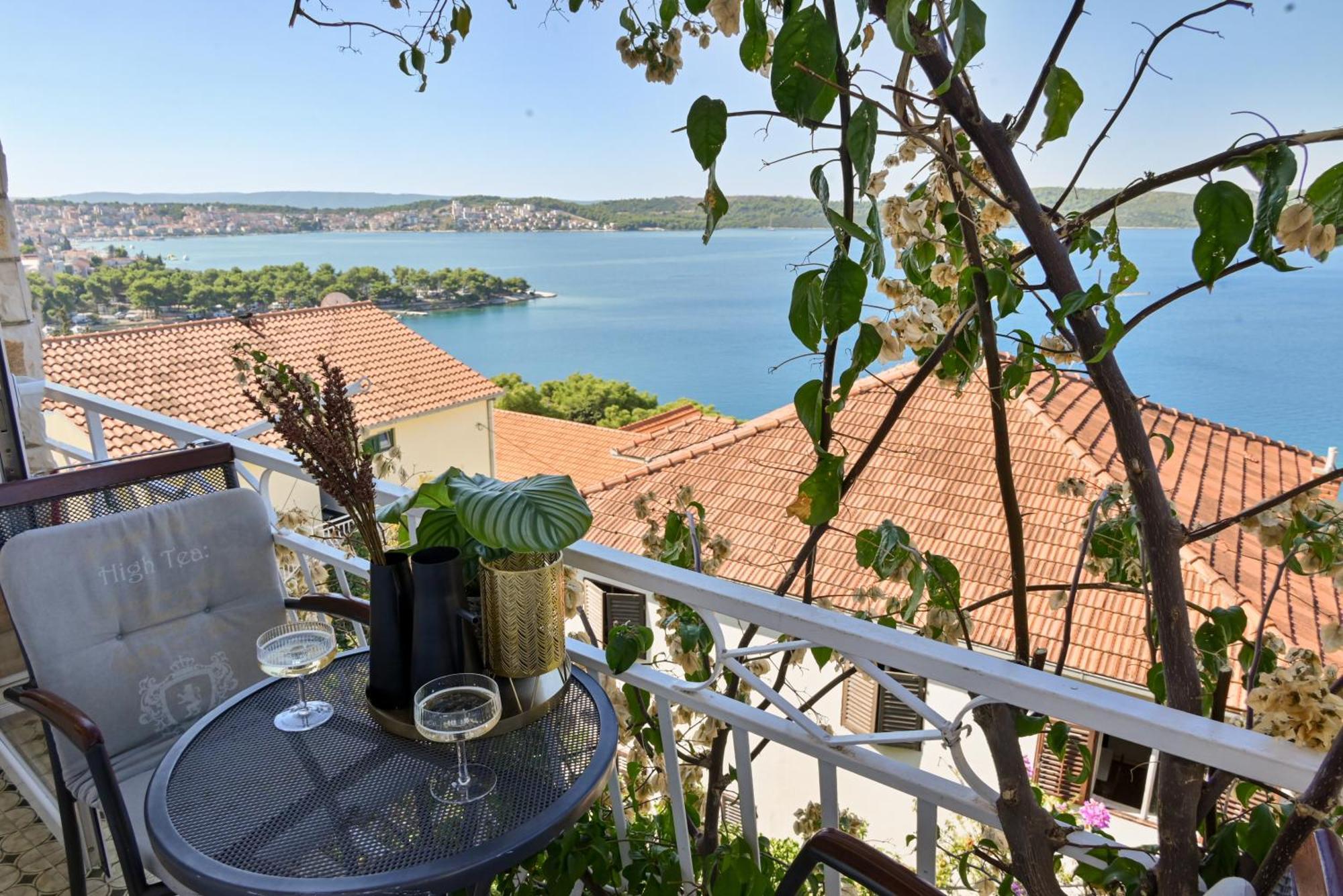 Apartment Spira Puovica Trogir Exterior foto