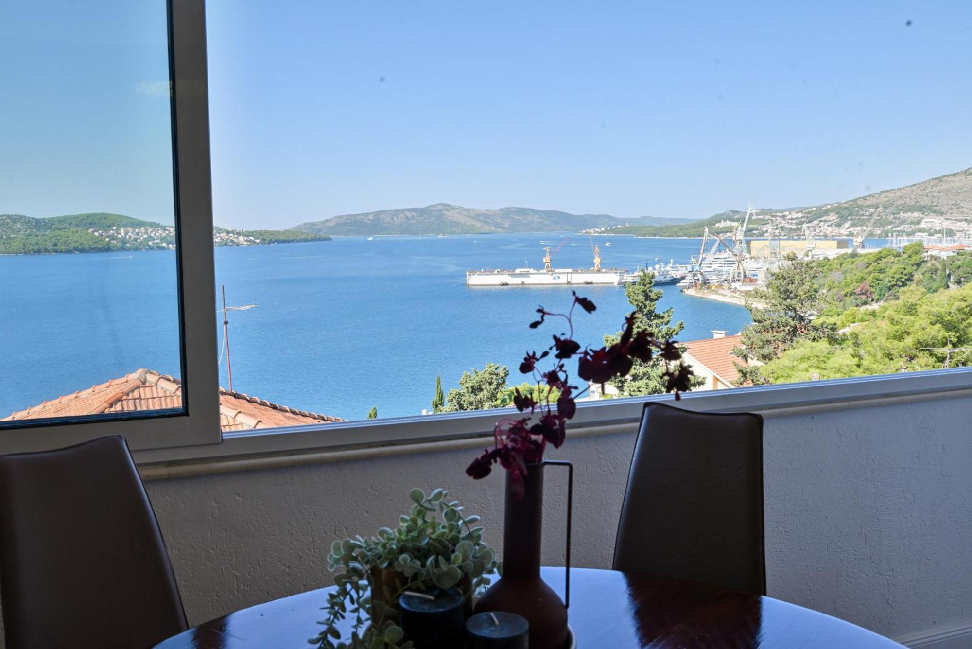 Apartment Spira Puovica Trogir Exterior foto